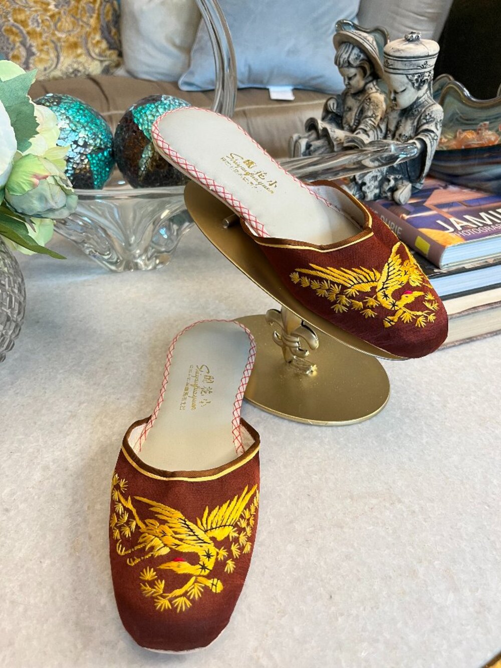 shiyaufuayuor crane embroidery brown gold satin slippers